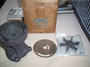 Vintage OMC 1968 90hp stern drive water pump setup 313230 377992 308597 NOS - Picture 1 of 3