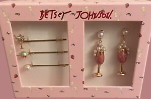 Betsey Johnson Gold Tone Pink Glitter Champagne Drop Earrings + 3 Bobby Pins