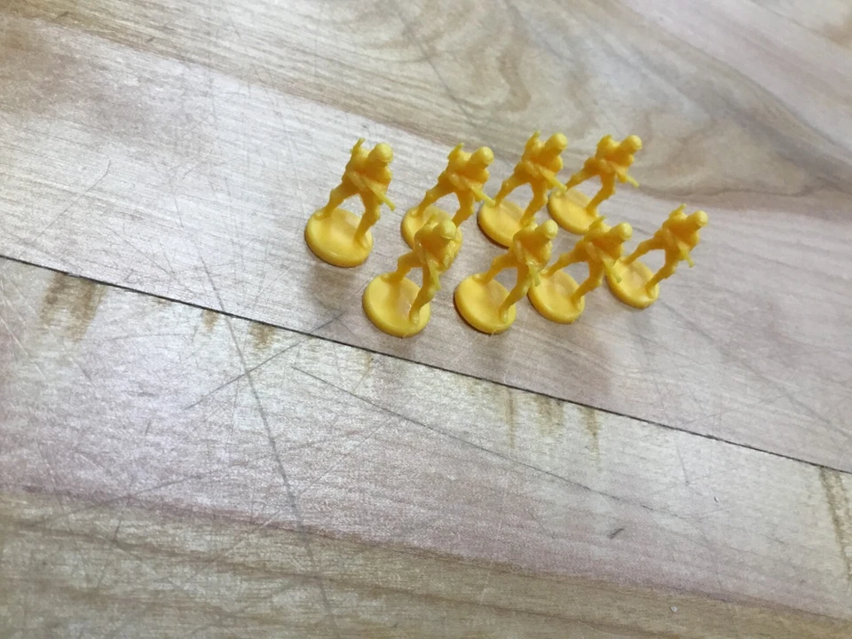 Juego de repuesto de infantería amarilla Fortress America MB CANTIDAD 8 Foto 1 de 1