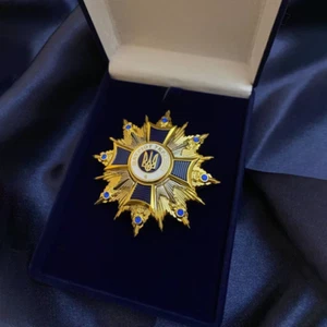 Order Patriot of Ukraine Gold-Plated Award with Documents Medal Best PRICE NEW - Picture 1 of 8