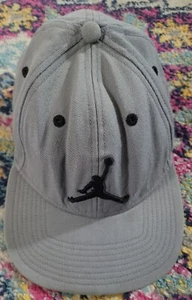 Nike Air Jordan Jumpman Gray Grey 100% Wool Snapback Cap - OSFM - damaged brim - Picture 1 of 8