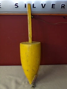VINTAGE WOODEN LOBSTER BUOY  # 1514D - AUTHENTIC NAUTICAL DECOR ~ 23" OAL - Picture 1 of 6