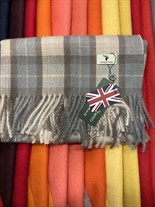 HOUSE OF TWEED STOLE - Brown | Natural Mackellar - Picture 1 of 2