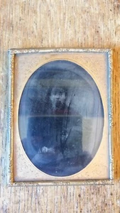1850'S ANTIQUE AMBROTYPE PHOTOGRAPH - GHOSTLY IMAGE - QUARTER PLATE - Picture 1 of 5