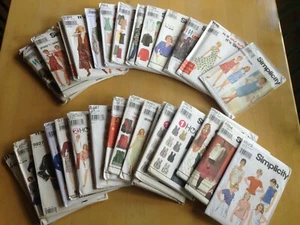1990's Simplicity Sewing Pattern, Uncut, Choose Your Style - Picture 1 of 59