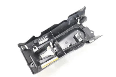 09-14 YAMAHA YZF R1 OEM REAR BACK TAIL UNDERTAIL BATTERY TRAY PLASTIC Foto 1 de 4
