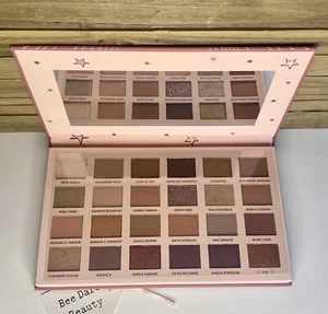 ciaté london I AM WOMAN WHATS YOUR SUPER POWER EYESHADOW PALETTE 💯authentic NIB - Picture 1 of 3