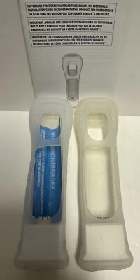 Genuine Nintendo Wii White Motion Plus Adapter with Silicone Cover Wii Umote X 2 - Image 1 of 3