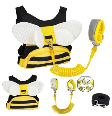 Toddler Harness with Anti Lost Wrist Link - 3-in-1 Baby Safety Leash Backpack - Image 1 of 4