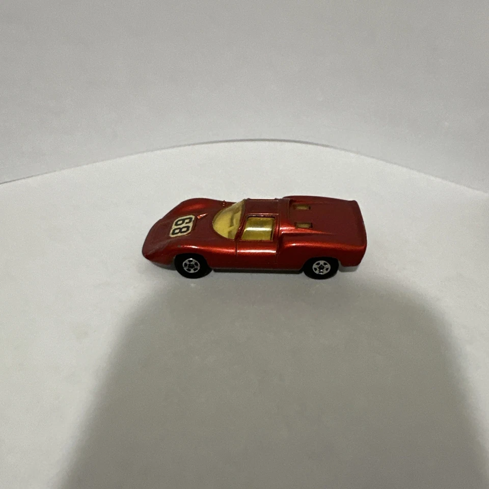 Matchbox Superfast MB68 Porsche 910 ruedas delgadas hechas en Inglaterra casi como nuevas Foto 1 de 4