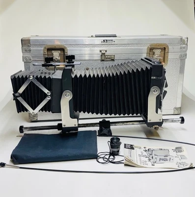 Cámara de visión Calumet 4x5 con estuche Foto 1 de 4