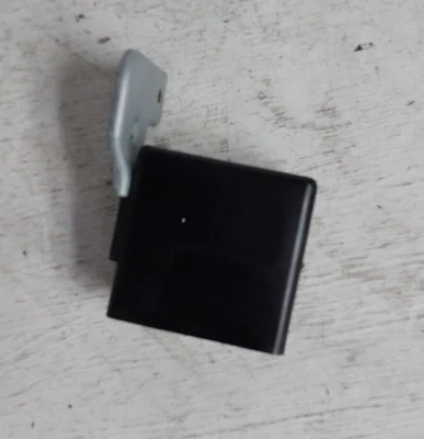 Módulo de luz diurna Subaru Forester 2004 05 2006 OEM 84067-SA010 (3840 Foto 1 de 4