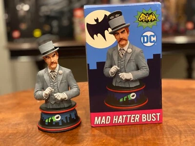Diamond Select Batman ‘66 Classic TV Series MAD HATTER Bust Statue  - Image 1 of 3