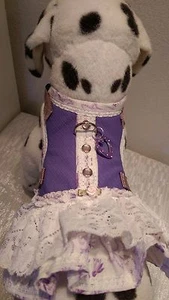 Hundegeschirr XS Softgeschirr Rüschen Halsband lila weiß Blumen Spitze Glitzer - Bild 1 von 5