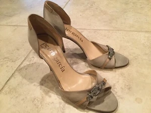 Pedro Garcia Pumps Kristall Schnalle champagner Satin Gr. 39 d'Orsay Absatz NEU - Bild 1 von 12