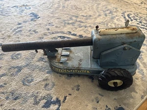 Antico Lancia Missili Difesa Navale Giocattoli Nylint SOLO Acciaio Pressato - Foto 1 di 5