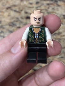 INCOMPLETE - LEGO Pirates of the Caribbean Angelica Minifigure