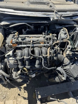 Ford Fiesta SE 2012 sedán 4 puertas 1,6 L motor/motor probado 32 k millas originales! Foto 1 de 3