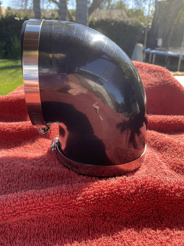 Acoplador de codo de admisión de aire de 4" con abrazaderas de engranaje helicoidal PVC de 90 grados Foto 1 de 4