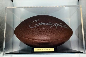AUTHENTIC AUTOGRAPH CURTIS MARTIN NFL FOOTBALL W/CASE NEW ENGLAND PATRIOTS AUTO - Picture 1 of 2