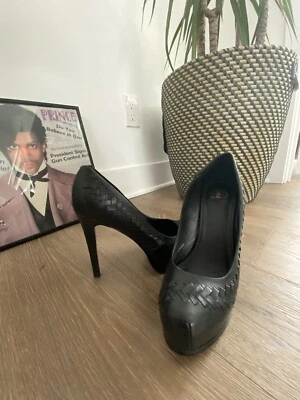 Zapatos de tacón alto con plataforma de cuero negro Kelsi Dagger Lola talla 8M Foto 1 de 4