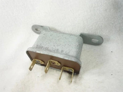 Wolseley 6/99 Lucas Relay 6RA Austin A99 BMC 3 Litre Princess Ford Zephyr Mk4 - Image 1 of 4