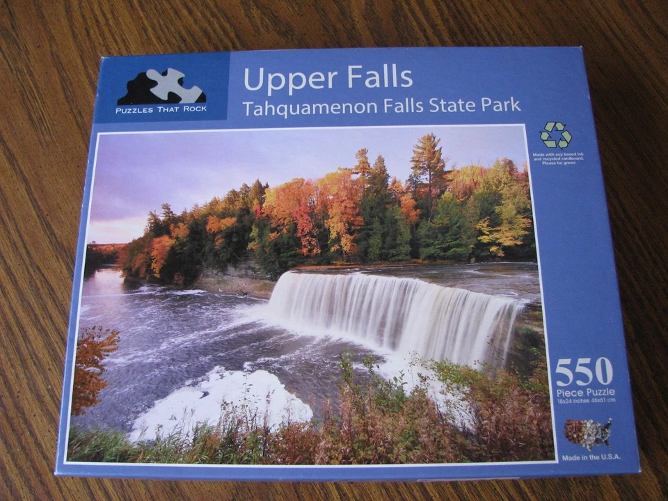 UPPER FALLS Tahquamenon Falls State Park Michigan 550 piezas 18" X24" Foto 1 de 3