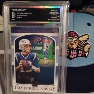 2019 Panini Donruss - Gridiron Kings Tom Brady #GK-1 New England Patriots Goat - Picture 1 of 2