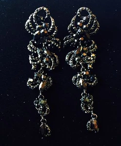 OHRRING aus Swarovski Kristall Hänger Tropfen Hochzeit Braut ausgefallen schwarz Party - Bild 1 von 3