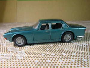 525Z Vintage 1963 Politoys M 541 Italia Maserati Quattro Porta Verde 1:43 - Foto 1 di 12