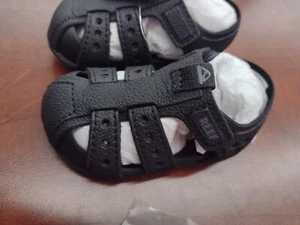Reef Black Little Water Beachy Shoes Size 3 - Picture 1 of 3