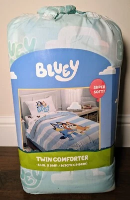 Bluey Twin Reversible Kids Comforter 86" x 64" Blue/White *Brand New* - Image 1 of 2