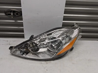 TYC 20-6782-00 LH Headlight Assembly for 06-09 Toyota Sienna NEW - Imagem 1 de 4