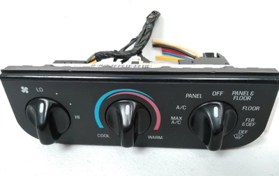 Yl3H-19E764-A 2000 Ford F150 Expedition Heater Control Switch 99 2001 02 OEM U43 - Image 1 of 4