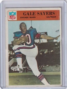 1966 Philadelphia #38 Gale Sayers Chicago Bears - Picture 1 of 2