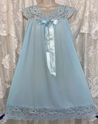 VTG NWOT L XL Robins Egg Blue BABYDOLL Nylon Nightgown Nightie w Inset 5" LACE - Image 1 of 4