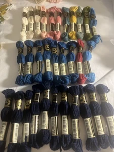 DMC Laine Colbert Tapestry Yarn Lot of 31 , 12 Assorted Colors 100% Virgin Wool - Picture 1 of 11
