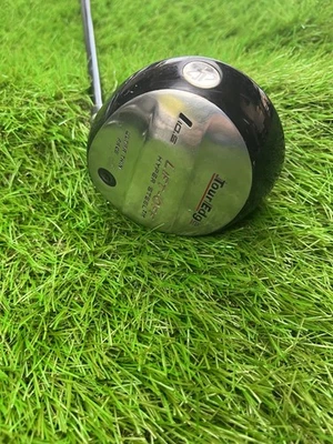 Driver Tour Edge Lift-Off 10,5° diestro 75 g varilla de grafito flexible regular 43" Foto 1 de 4