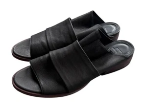 LD Tuttle Slip On Slide Sandal Black Leather Size 38 (US 8) - Picture 1 of 7