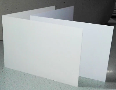 Karte, Klappkarte quer, Doppel DIN A6, 250/300g/m² Recycling/Hochweiß, genutet