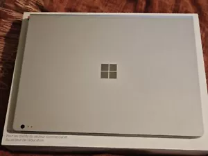 Microsoft Surface Book 2 13.5" (256GB SSD, Intel Core I7, 1.90 GHz, 8GB GTX1050) - Picture 1 of 3