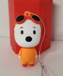 Snoopy Peanuts Hallmark Mystery Ornament 2022 Astronaut Snoopy mit Etui - Bild 1 von 3