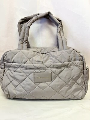 Corteza de fin de semana Marc Jacob $295 Foto 1 de 4