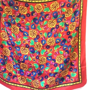 Vintage Echo Silk Scarf Red Purple Floral Bright Large 31 inch Square Japan - Picture 1 of 10