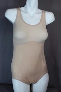Spanx Instincts 2.0 Tank Panty Body 10348R Morbido Nudo Taglia Media - Foto 1 di 10