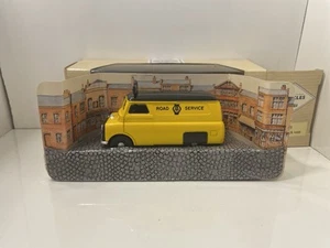 Corgi Classics 99805 1/43 Scale Bedford CA Van - AA Road Service - Boxed - Picture 1 of 7