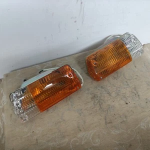 PAIR NOS GENUINE TOYOTA トヨタ SIDE SIGNAL LIGHT LAMPS CORONA RT80 - Imagen 1 de 3