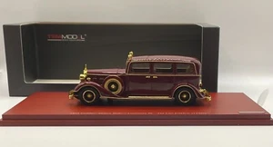 TSM model TSM124312 1932 Cadillac Deluxe Tudor Limousine 8C Red 1:43 Model car - Picture 1 of 10