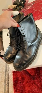Bota Dr Martens Doc Martens Talla 6 Ocho Agujeros Negra. - Imagen 1 de 10