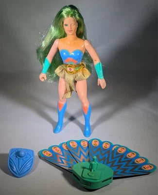 Figura POP She-Ra 1984 PEEKABLUE de colección con escudo cinturón cola PLUMELLE -Emisión ojo Foto 1 de 4